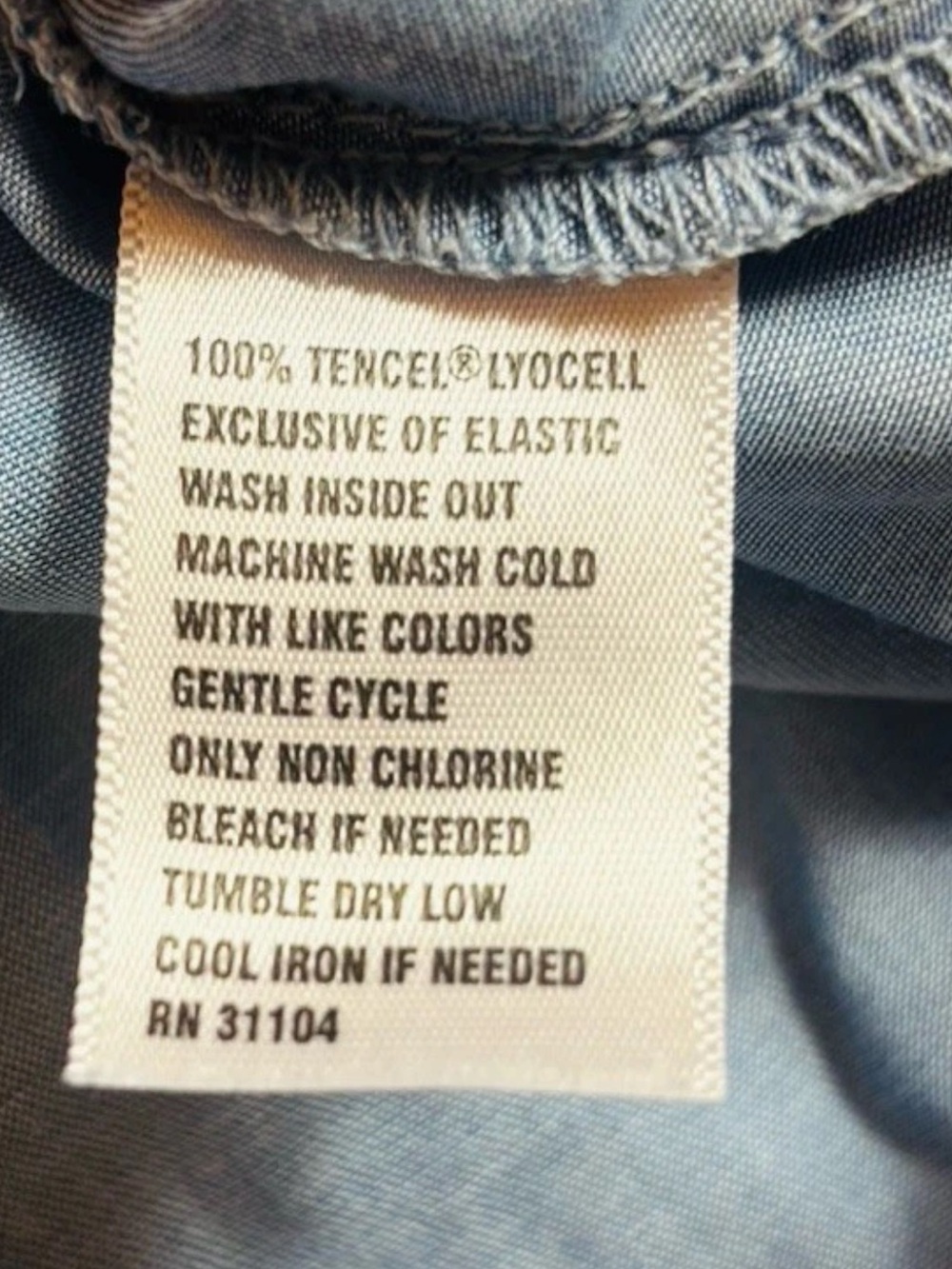 Crown & Ivy Curvy Plus Women's Sleeveless Chambray Denim Top Size 0X Classic - Picture 5 of 9